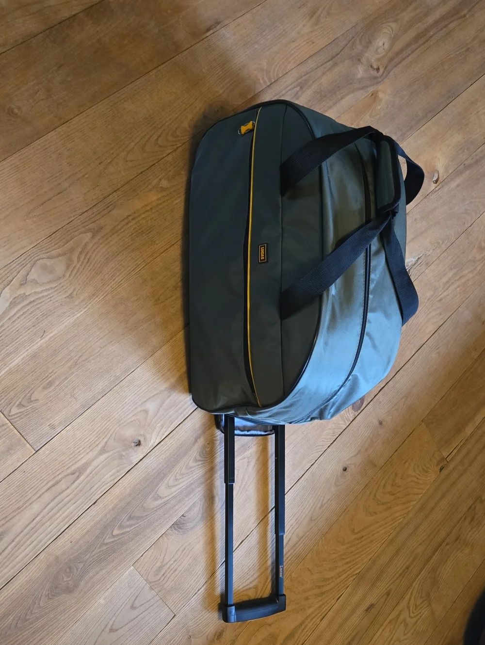 Lucas travel bag